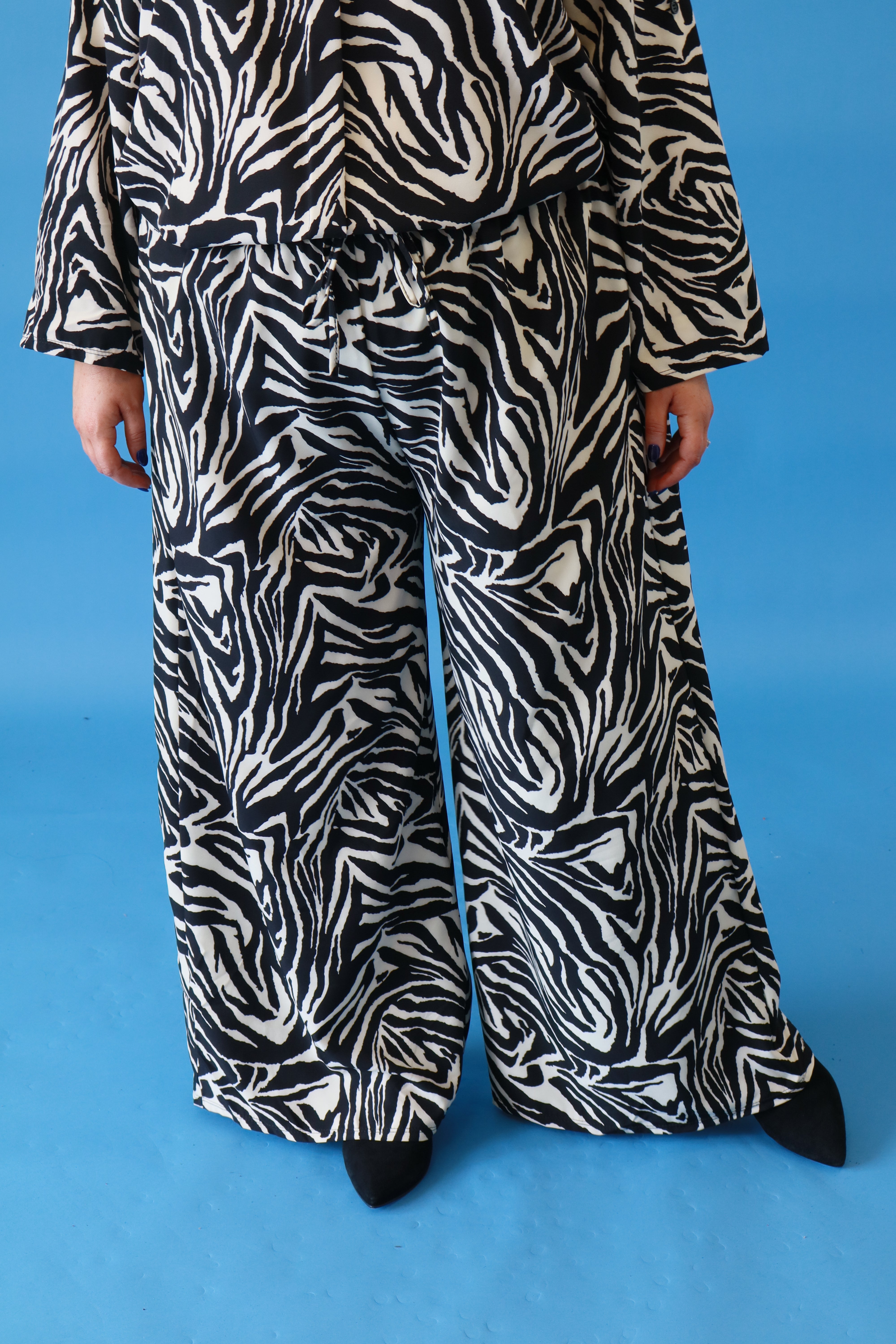 Emery Wide Trousers in Zebra Print