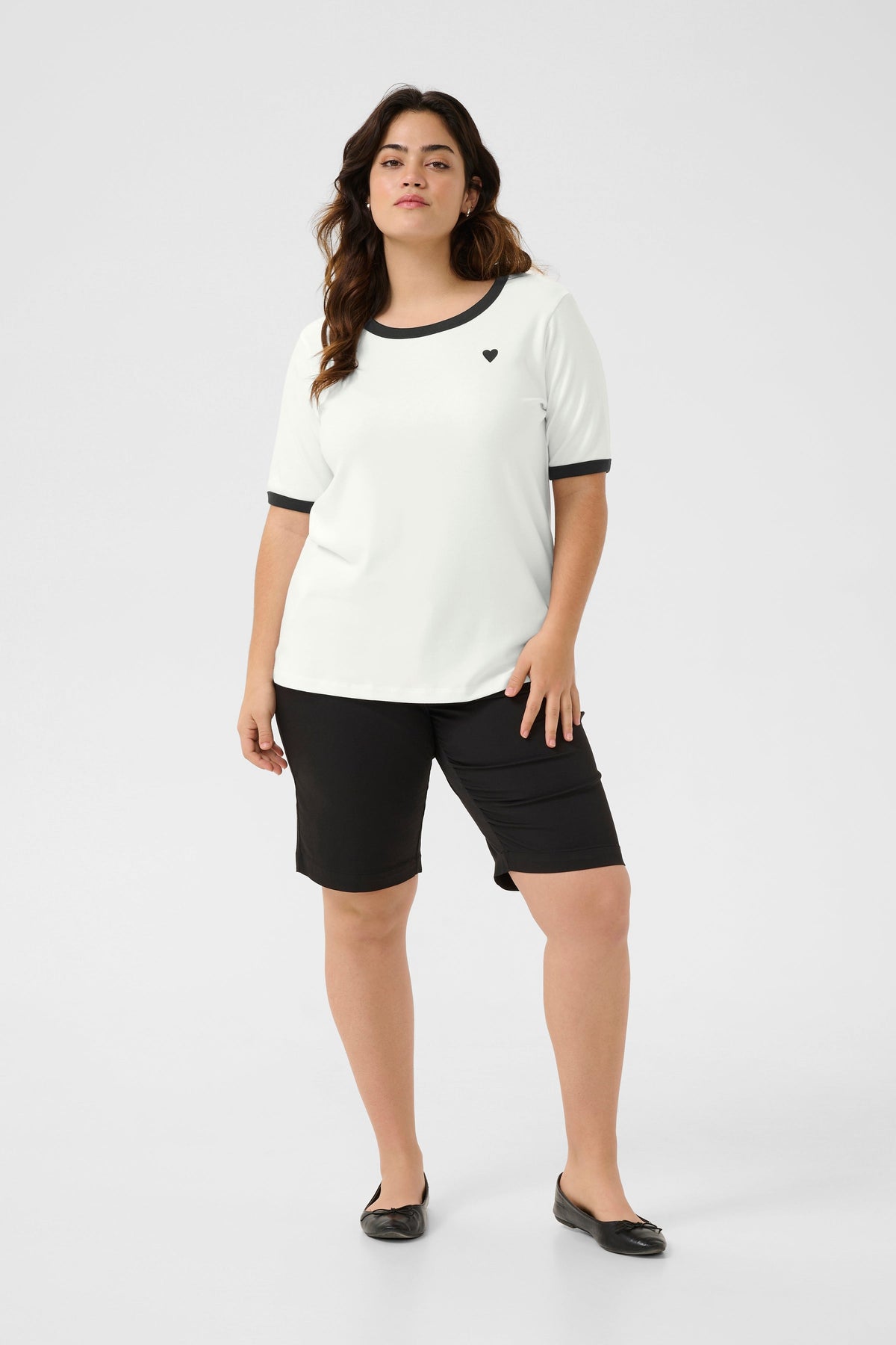 Kaffe Curve Cliana T-Shirt in Black