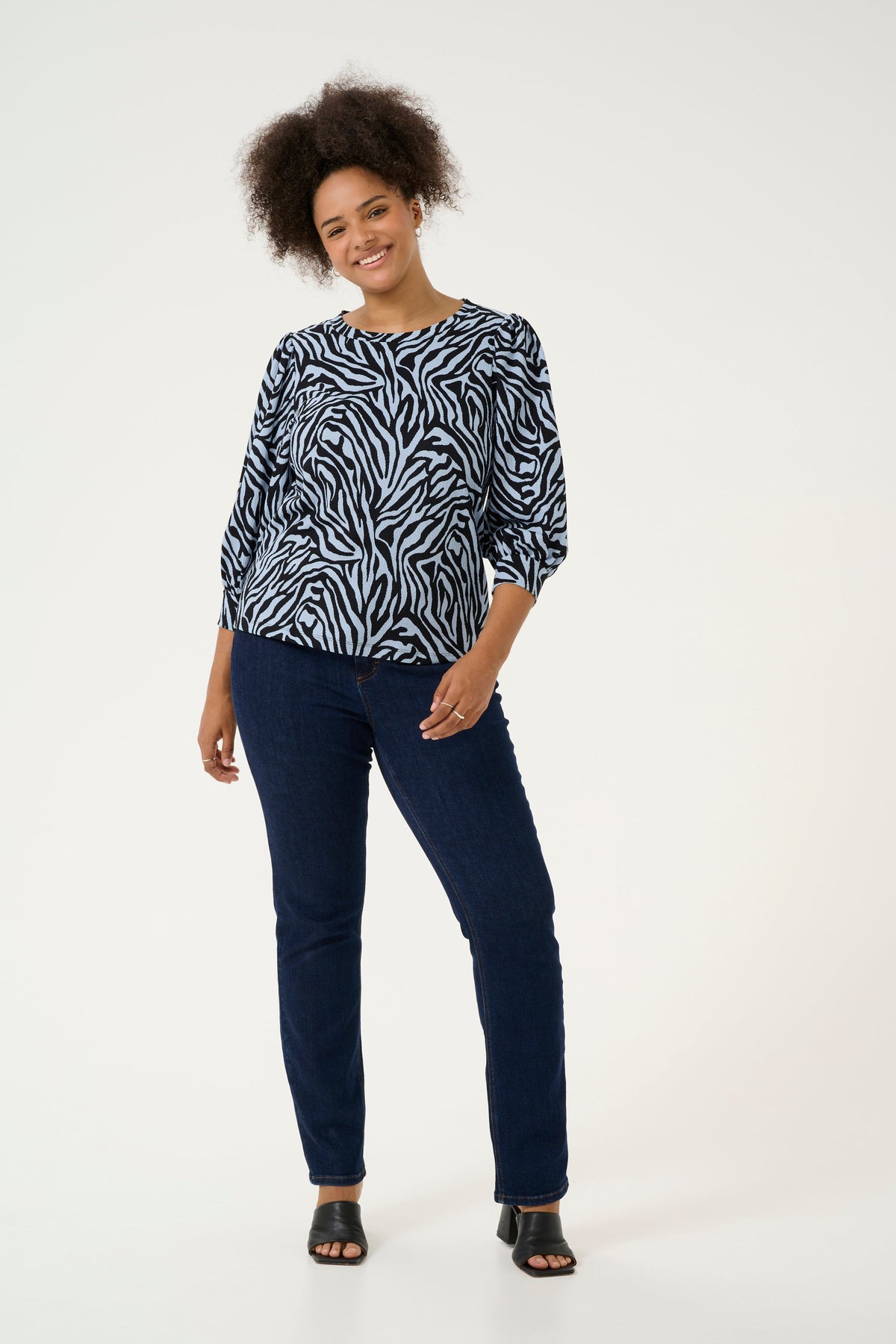 Kaffe Curve Ivena Top in Blue
