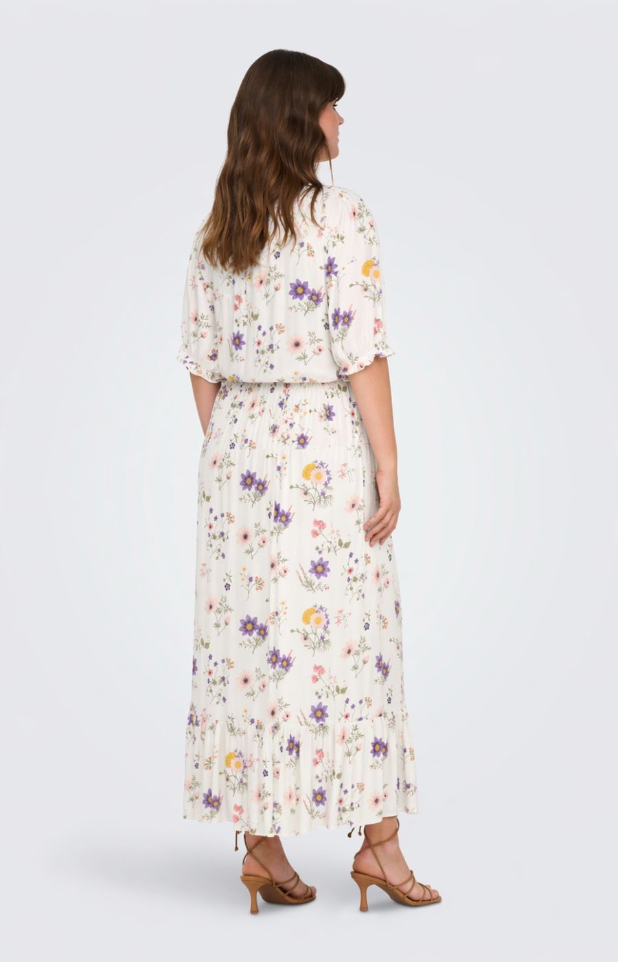 Only Carmakoma Chianti Dress in Floral White 