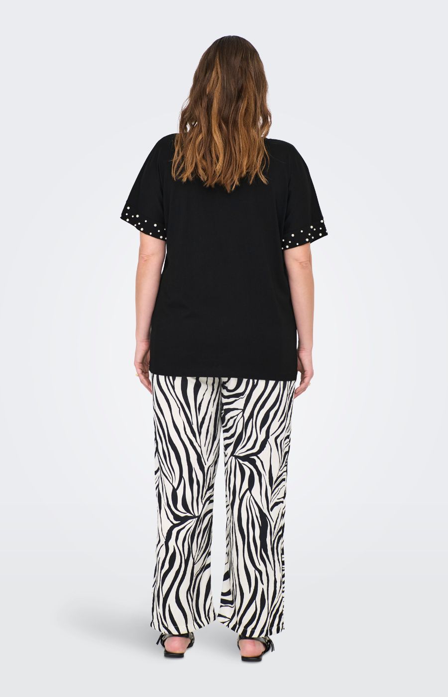 Only Carmakoma Olivia T-Shirt in Black