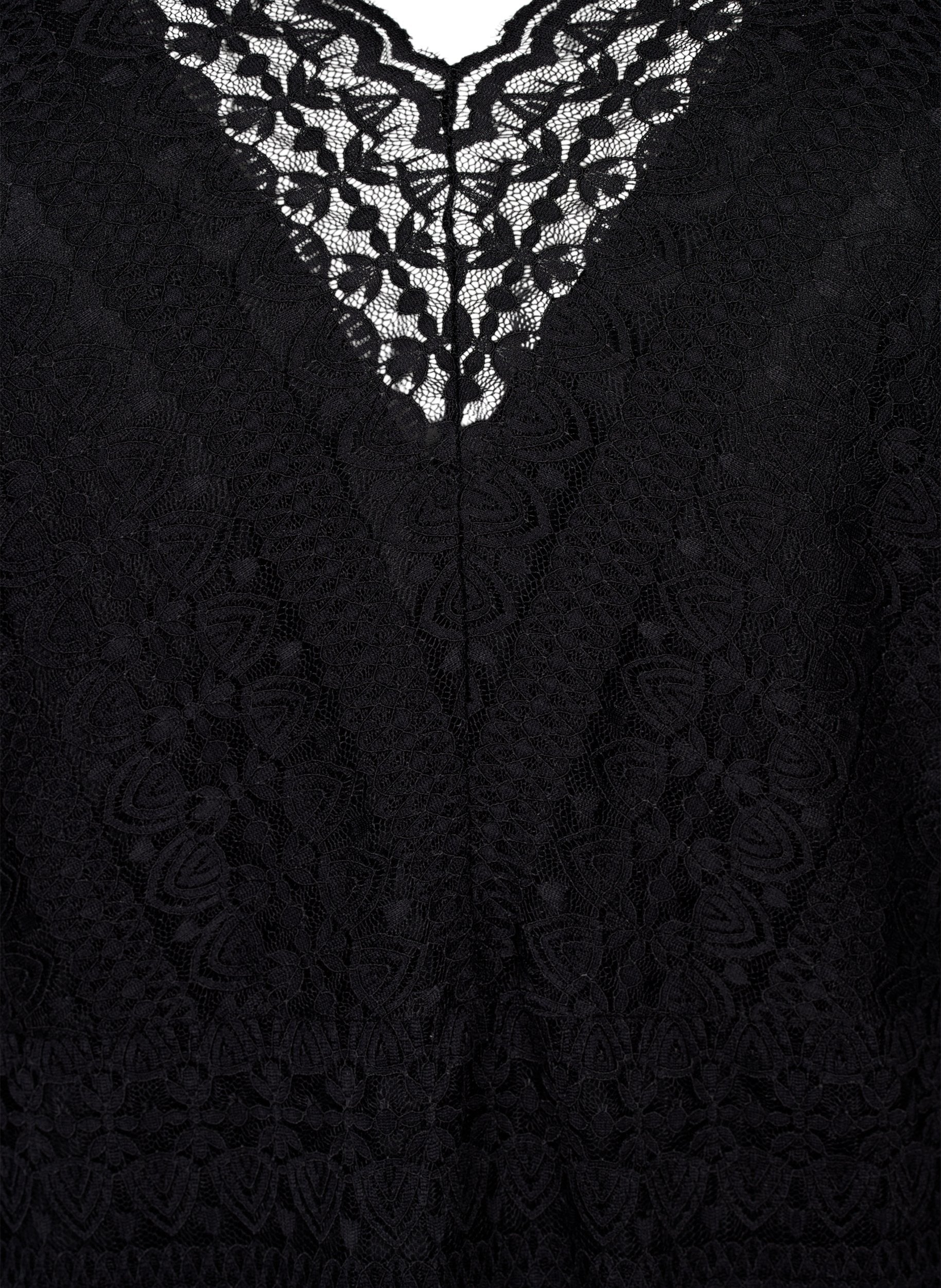 Zizzi Dana Lace Blouse in Black