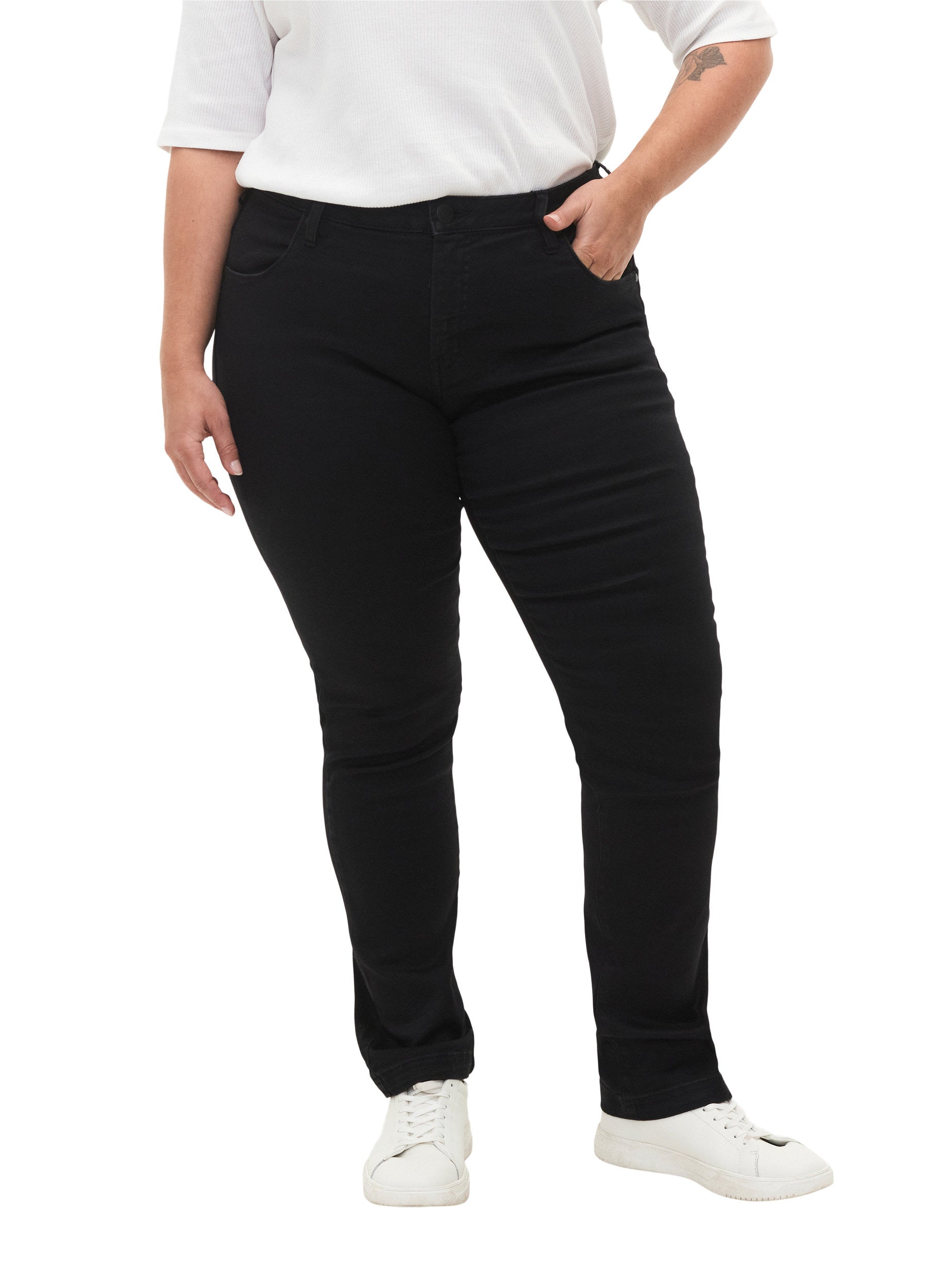 Zizzi Tara Jeans in Black