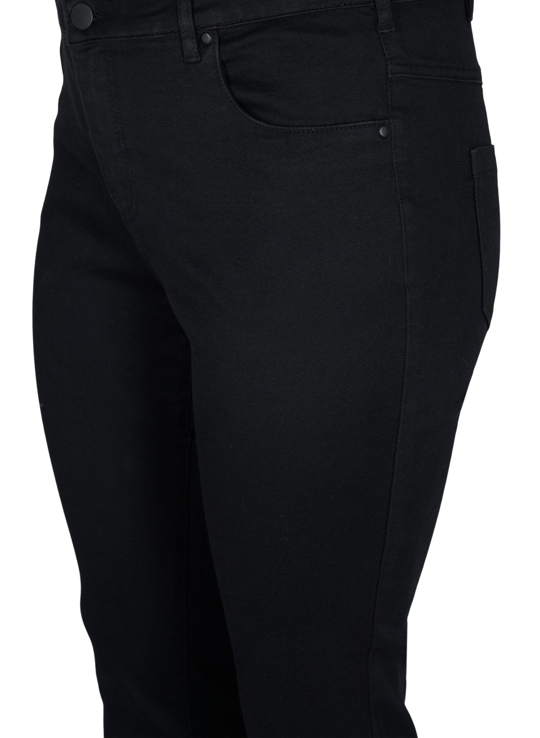 Zizzi Tara Jeans in Black