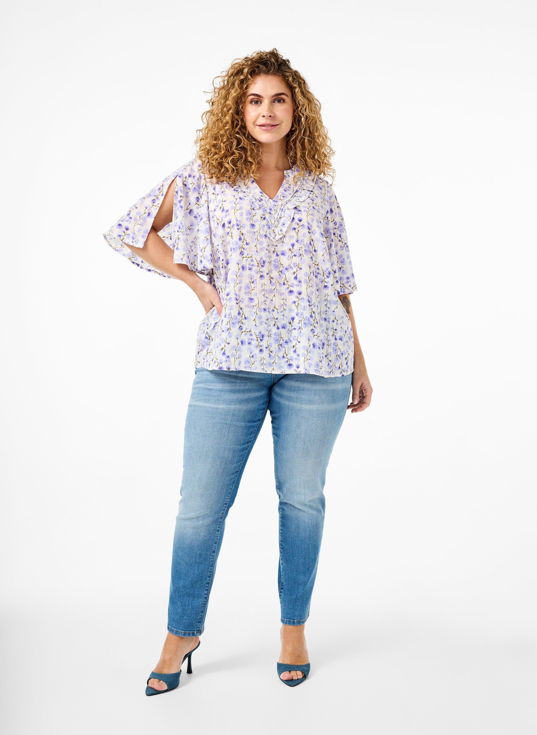 Zizzi Yara Blouse in Purple Floral