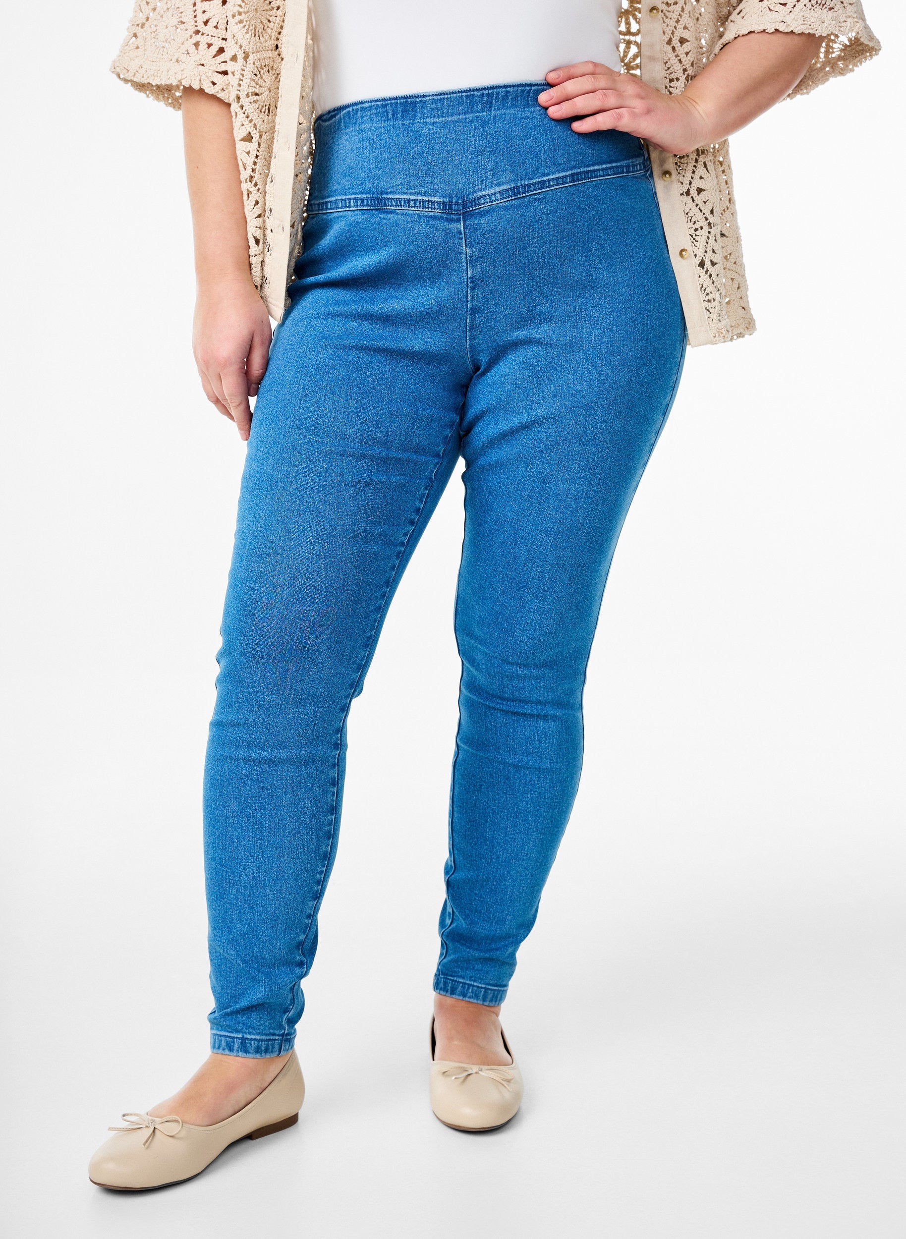 Zizzi Alma Jeggings in Light Blue