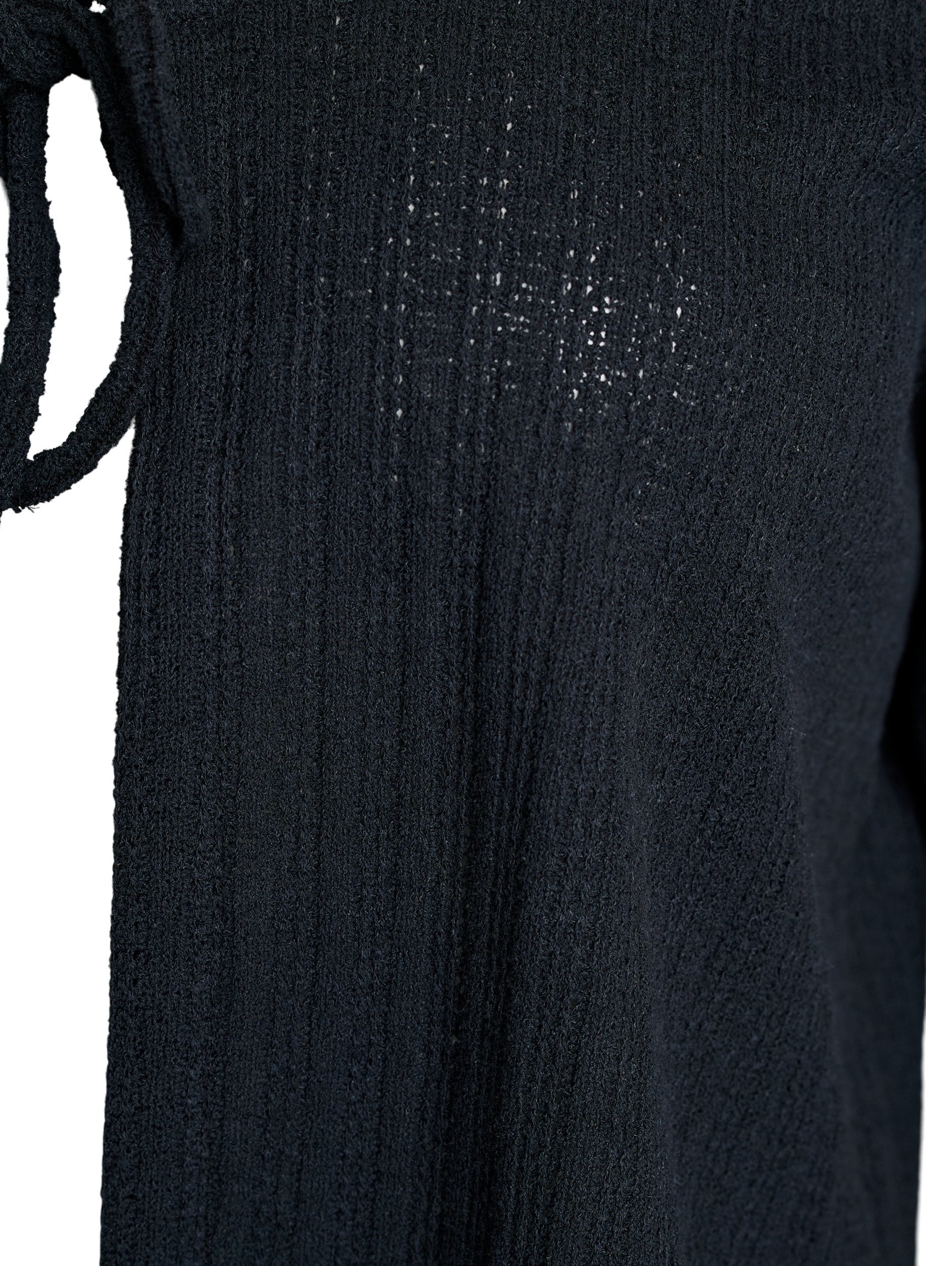 Zizzi Amirs Cardigan in Black