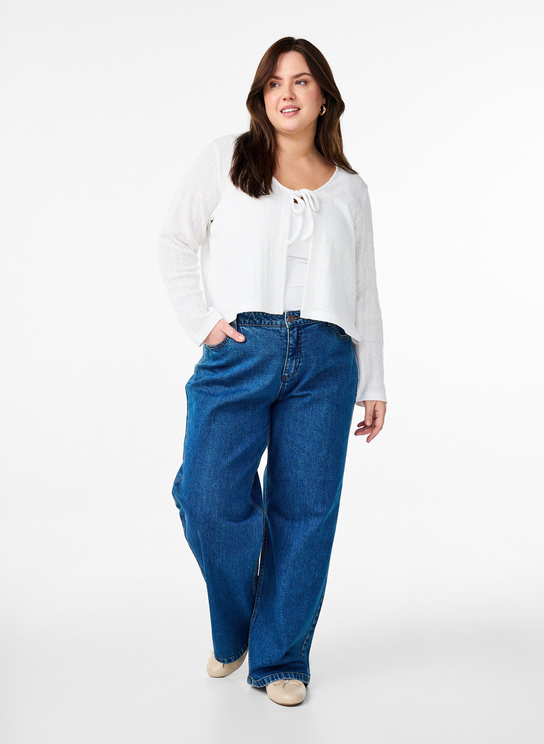 Zizzi Amirs Cardigan in White
