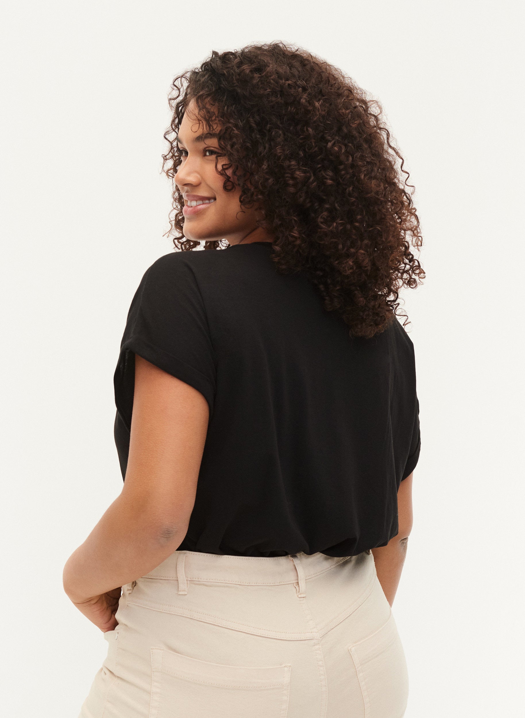 Zizzi Katja T-Shirt in Black