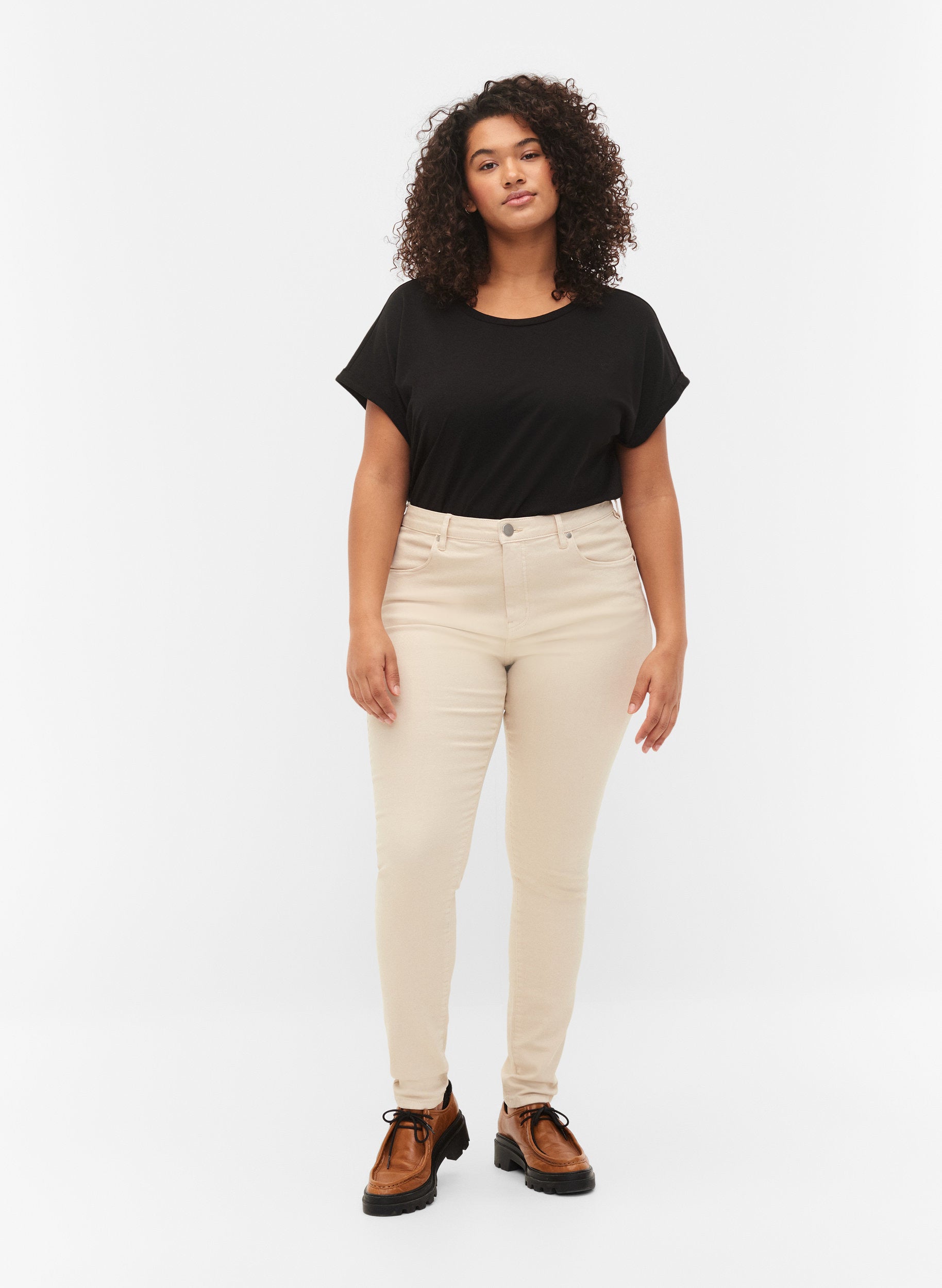 Zizzi Katja T-Shirt in Black