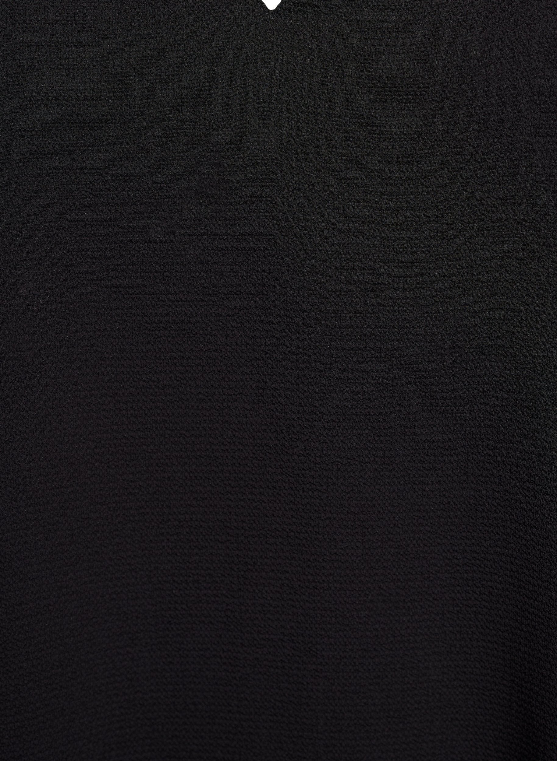 Zizzi V-Neck Anni Blouse in Black
