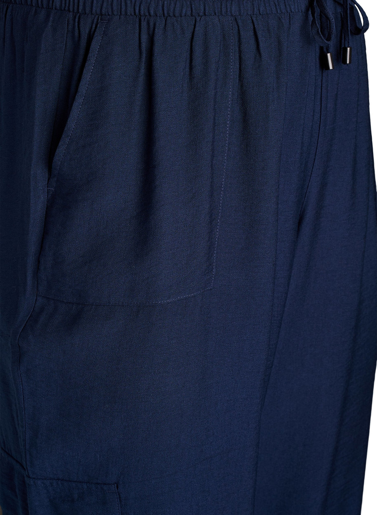 Zizzi Vilma Cargo Trousers in Navy